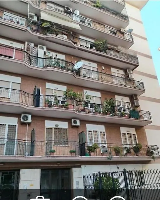 Appartamento adiacente fermata metro A-1